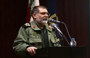 دانشجویان همواره باید روحیه مطالبه&zwnj;گری جهادی و انقلابی داشته باشند/ اساتید و دانشجویان از مکتب شهید سلیمانی درس بگیرند