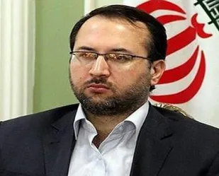 دولت کار  را به جایی رسانده که  مردم سرافراز ما باید در صف&zwnj;های طولانی مرغ بایستند