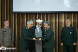 گزارش تصویری/مراسم تودیع و معارفه فرمانده کل سپاه