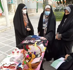 راه اندازی غرفه جهش تولید و ارائه محصولات تولیدی زنان کار آفرین