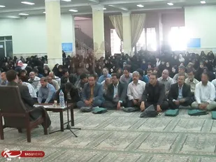 برگزاری نشست&zwnj; بصیرتی با موضوع دفاع مقدس و بصیرت&zwnj;افزایی