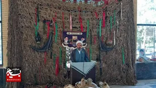 سیره و وصیت نامه شهدا را سرلوحه زندگی خود قرار دهیم