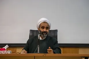 لزوم انتقال و توجه دادن نسل جوان به ارزش&zwnj;ها و آرمان&zwnj;های انقلاب اسلامی