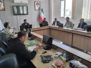 روشنگری و شبهه زدایی از مهمترین وظایف اساتید است
