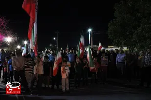 مردم انقلابی: راه شهدای خدمت و فتح خرمشهر را ادامه می&zwnj;دهیم