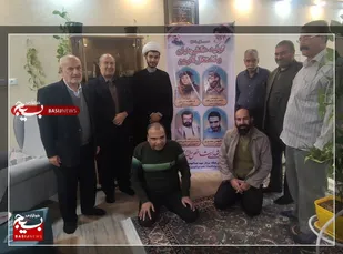 دیدار بسیجیان حوزه جواد الائمه(ع)باآزاده سرافراز دفاع مقدس