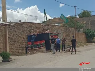 برپایی تکیه و ایستگاه صلواتی در روستای کندر