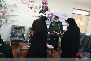 تجلیل از ۵بانوی بسیجی خاشی