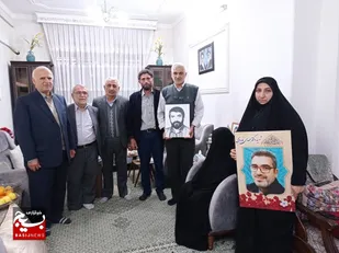 دیدار و تجلیل از خانواده شهید وریجی به مناسبت ایام الله دهه فجر
