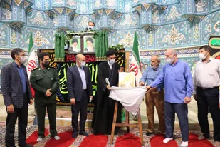 رونمایی از کتاب خاطرات سردار شهید حسین دهستانی اردکانی