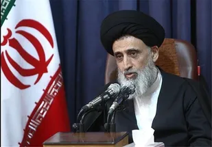 در سفر رئیس جمهور به نیازهای اصلی مردم یزد توجه شود/ غرب &zwnj;کمترین ارزش و حقوق را برای بانوان قائل است