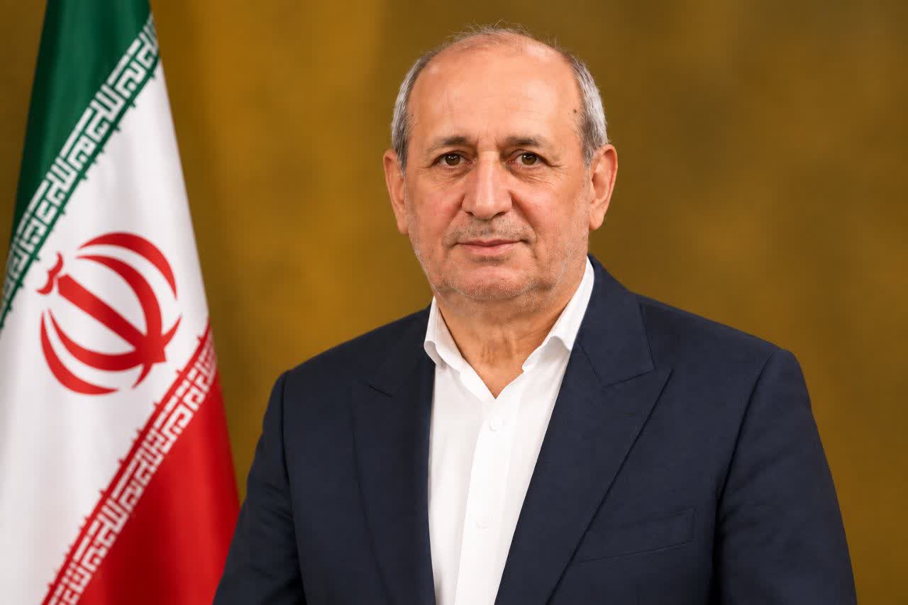 هدف‌گذاری برای افزوده شدن ۴۰۰ هکتار گلخانه مدرن در آذربایجان شرقی 