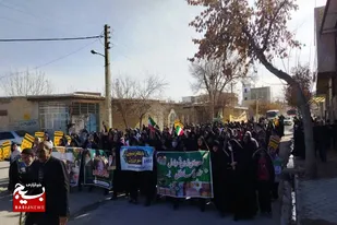 راهپیمایی مردم بخش زرین دشت نهاوند در ۲۲ بهمن ماه