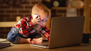 ۸ نکته برای استفاده ایمن کودکان از اینترنت