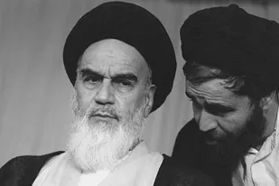 محتوای نامه امام به حاج احمد چه بود که از او خواستند از پدر نرنجد؟