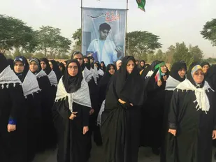 حضور مقتدرانه بسیجیان حوزه عصمتیه در شامگاه یاد یاران