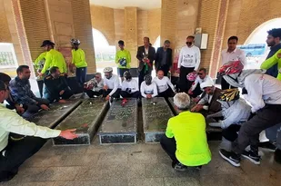 کاروان دوچرخه سواران زائر امام خمینی(ره) به میانه رسید