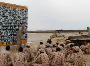 برگزاری اردوی راهیان نور سربازان تیپ 44 قمربنی هاشم(ع)