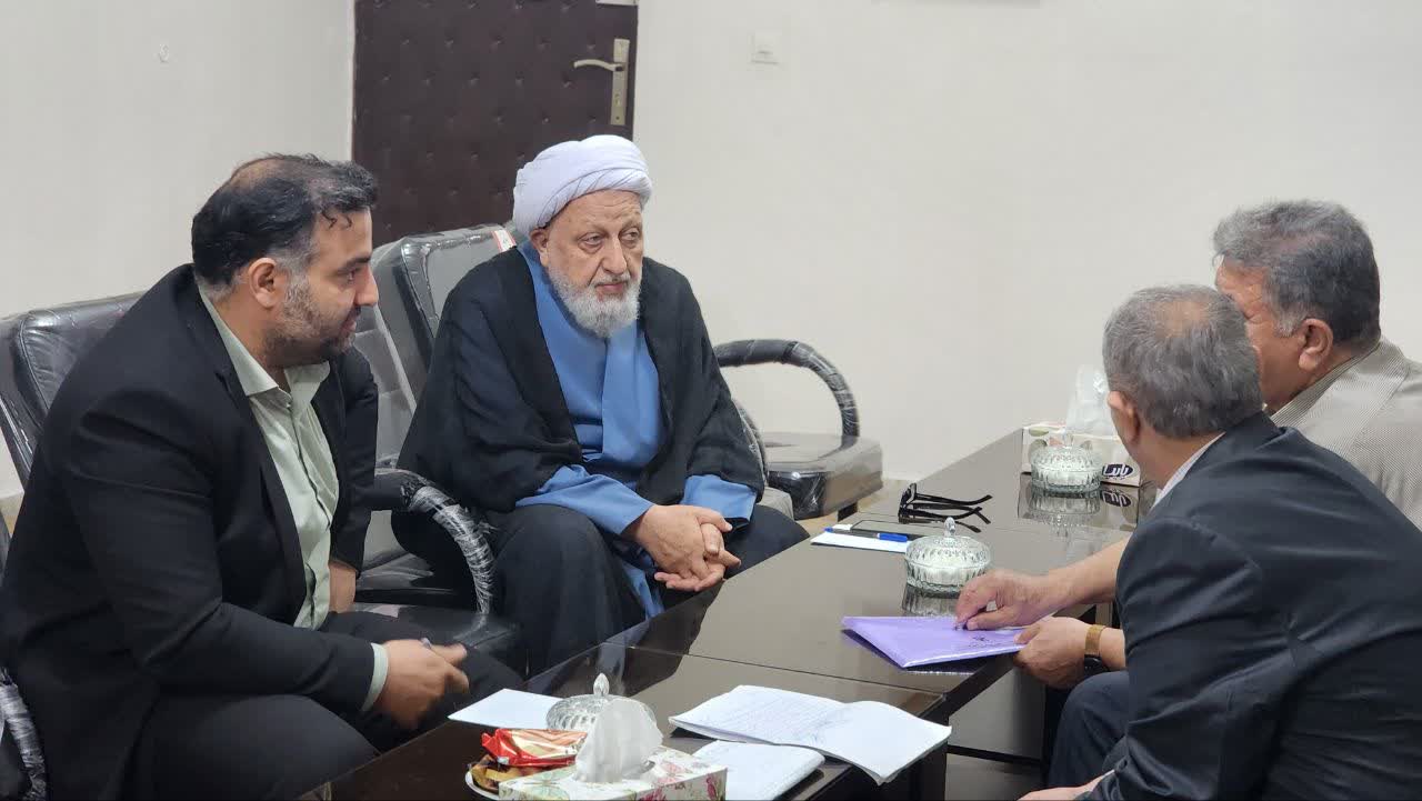 برگزاری میز خدمت با حضور مسئولان در سپاه ناحیه آستارا