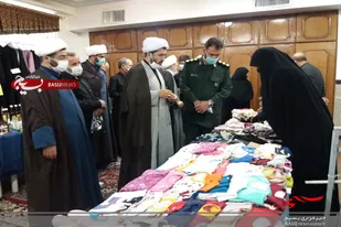 بازدید امام جمعه و مسئولان سپاه از نمایشگاه اقتصاد مقاومتی بسیجیان ملایر