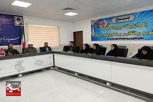 نشست خبری فرمانده سپاه ناحیه تویسرکان با خبرنگاران به مناسبت روز خبرنگار
