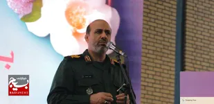 ایران پر از دختران و پسران حاج قاسم است