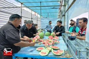 جلوه&zwnj;هایی از نحوه خدمات&zwnj;رسانی موکب سردار شهید سلیمانی شهر بهار