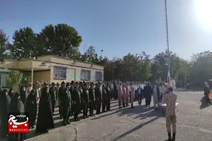 صبحگاه مشترک نیروهای مسلح در تویسرکان برگزار شد