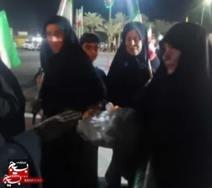 خدمت خالصانه بانوان هفتکلی در مسیر شهدا