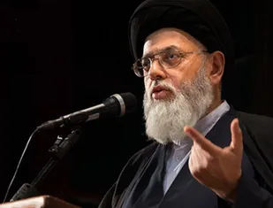 مسئولان با تلاش شبانه روزی و همدلی برای مشکل آب یزد چاره اندیشی کنند