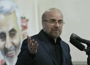 تحریم و تحریف دو جنگ امروز جبهه انقلاب و حزب&zwnj;الله است/جلوگیری از تحریف انقلاب وظیفه&zwnj; همگانی است