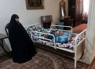 دیدار بسیجیان ناحیه مقاومت بسیج امام هادی (ع)، با خانواده&zwnj;های معزز شهدا در شهرک خرمدشت و پیشاهنگی کمالشهر کرج