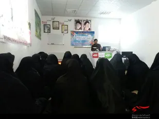 به وجود آمدن انقلابی با ماهیت دینی از دستاوردهای محوری انقلاب اسلامی