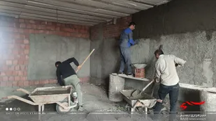 کار ساخت وسیمان کاری منزل محروم