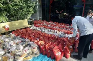 ۱۰۰۰ بسته معیشتی در قالب رزمایش کمک&zwnj;مؤمنانه بین نیازمندان شهرستان ساوجبلاغ توزیع شد