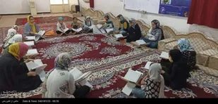 توزیع بسته های کمک مومنانه به ارزش ۴۲ میلیون تومان بین نیازمندان و ایتام