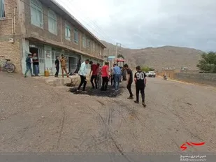 پاکسازی معابر وکوچه ها در روستای شهریار
