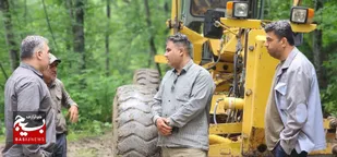 اجرای پروژه بهسازی مسیر حفاری فیبر نوری در روستای سنه&zwnj;کوه میاندورود