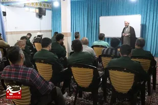 نشست بصیرتی با موضوع عملیات &laquo;وعده صادق&raquo; در ناحیه امام حسین(ع) برگزار شد