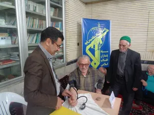راه اندازی میز خدمت توسط حوزه بسیج انقلاب سپاه ناحیه گرگان + تصاویر
