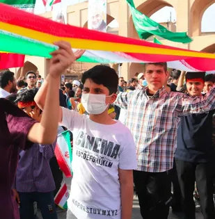 حضور نوجوانان بسیجی اشکذر در سلام فرمانده