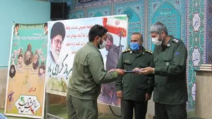 سربازان نقش بسیار ارزشمندی در دفاع مقدس داشتند.