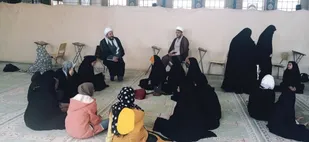 برگزاری میقات صالحین با حضور متربیان و اساتید به مناسبت هفته بسیج دربویین میاندشت.