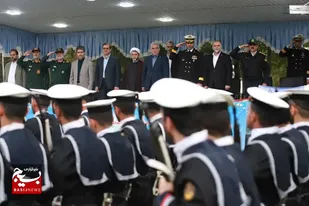 حضور نیروی دریایی ارتش و سپاه در خلیج فارس و دریای خزر مقتدرانه است