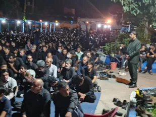 ایستادگی جمهوری اسلامی در مقابل استکبار به برکت خون شهداست وایثارگران است