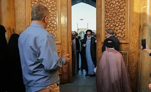 حرم مطهر حضرت معصومه (س) بازگشایی شد