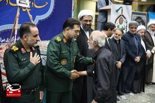 آیین تجلیل از خادمین ستاد نماز جمعه همدان