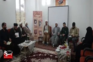 مراسم تجلیل از سرمربی و مربیان حلقات صالحین سرخه برگزار شد