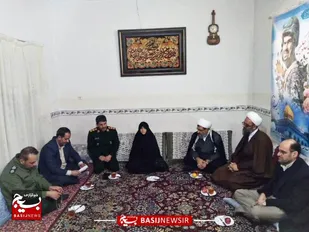 دیدار مسوول نمایندگی ولی فقیه در سپاه استان قزوین با خانواده شهید الیاس چگینی