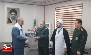 دیدار فرمانده سپاه شاهین دژ با فرماندار شهرستان